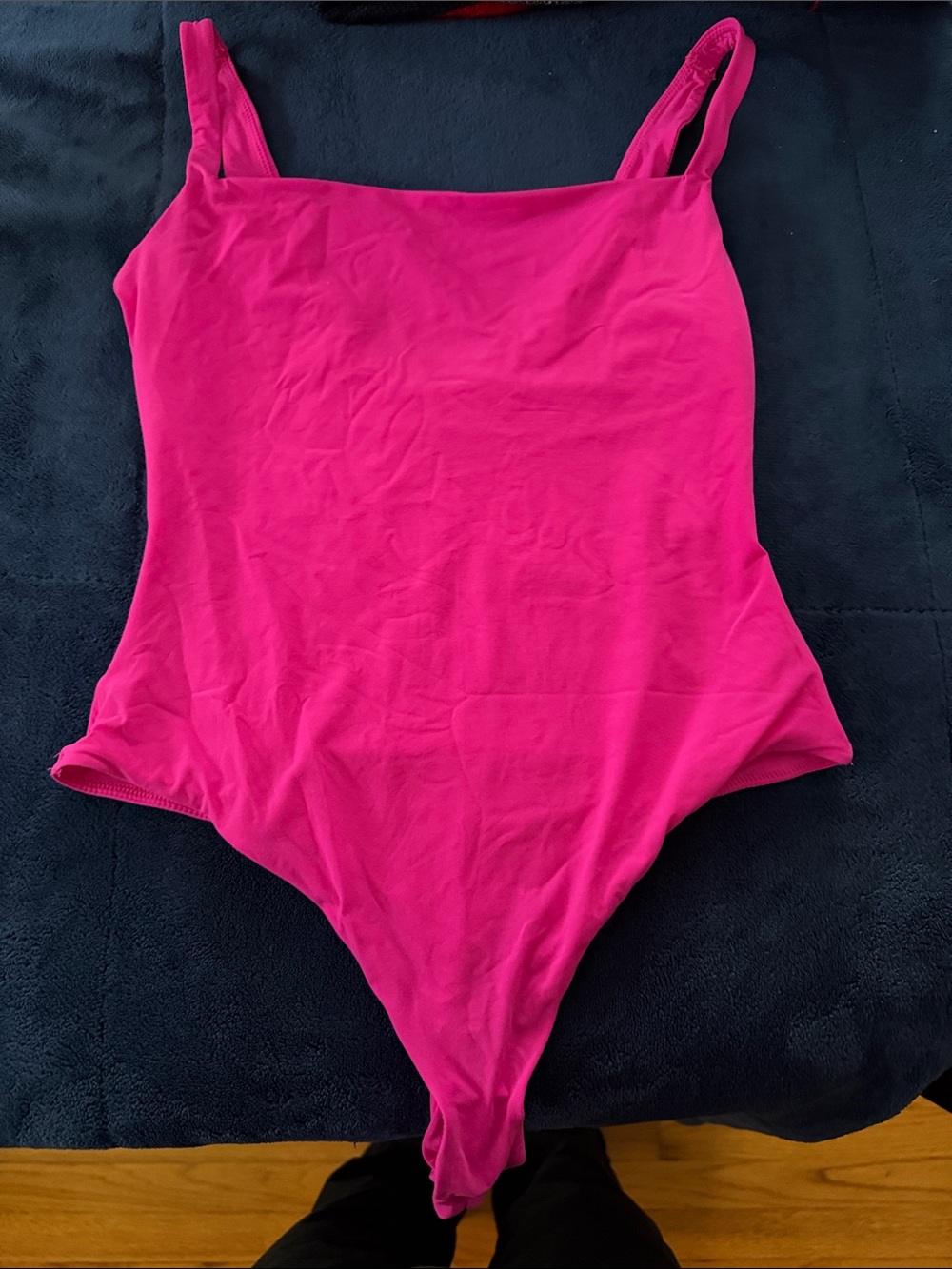 SKIMS Fits Everybody Bodysuit Size Medium